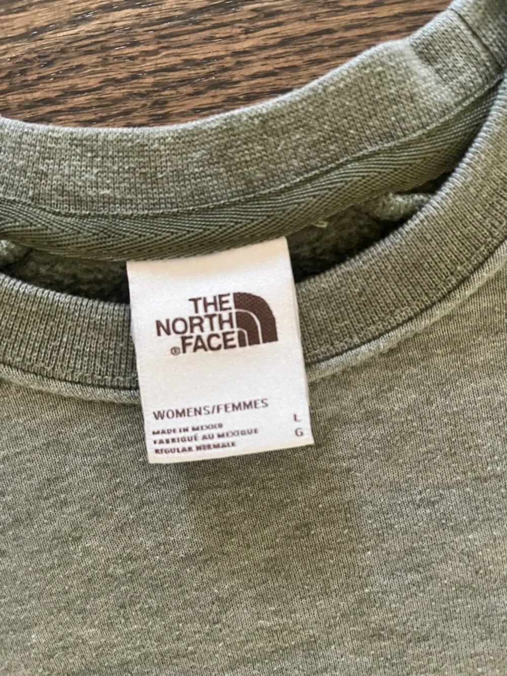 The North Face Sage Green Crew Sweatshirt with Logo Patch - Picture 2 of 3